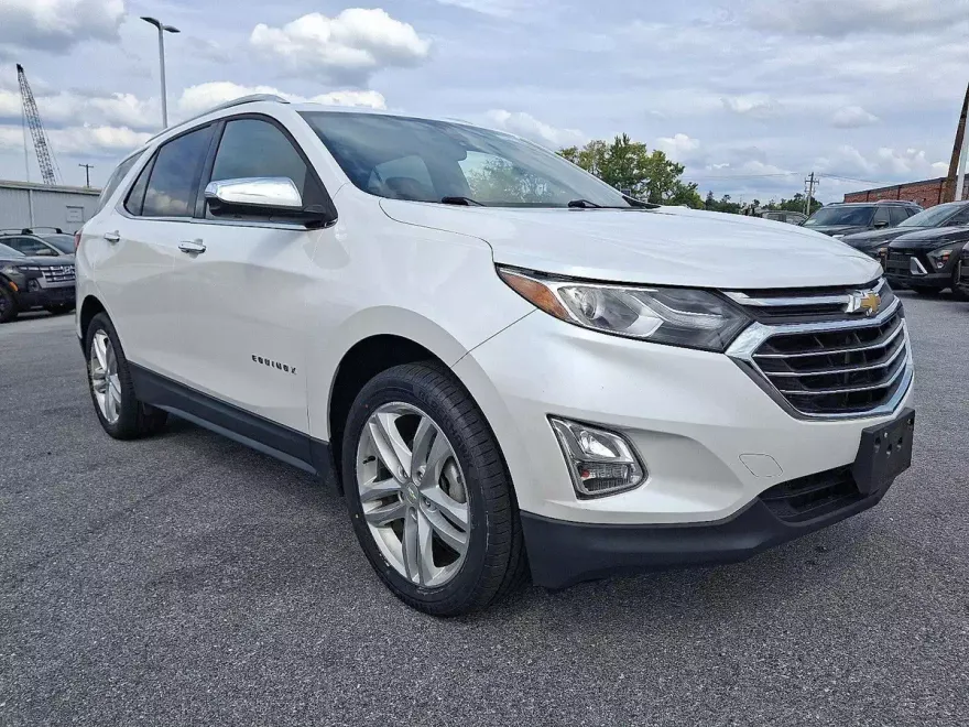 2018 Chevrolet Equinox Premier photo 1