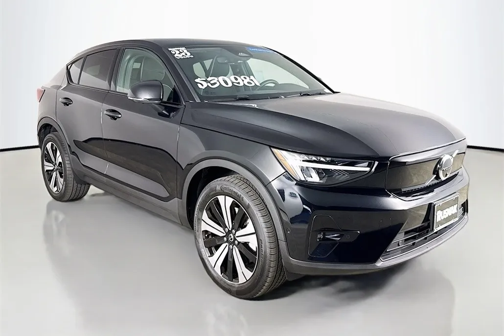 2023 Volvo C40 Recharge Plus photo 1