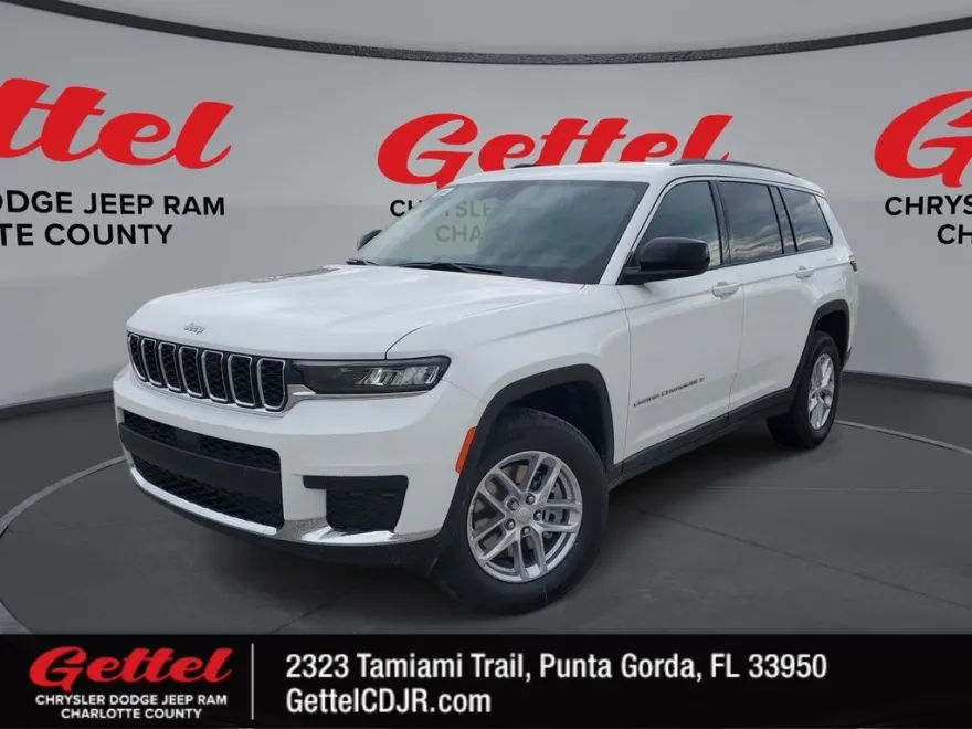 2025 Jeep Grand Cherokee Laredo Altitude photo 1