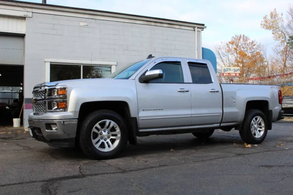 2015 Chevrolet Silverado 1500 LT Z71 photo 1