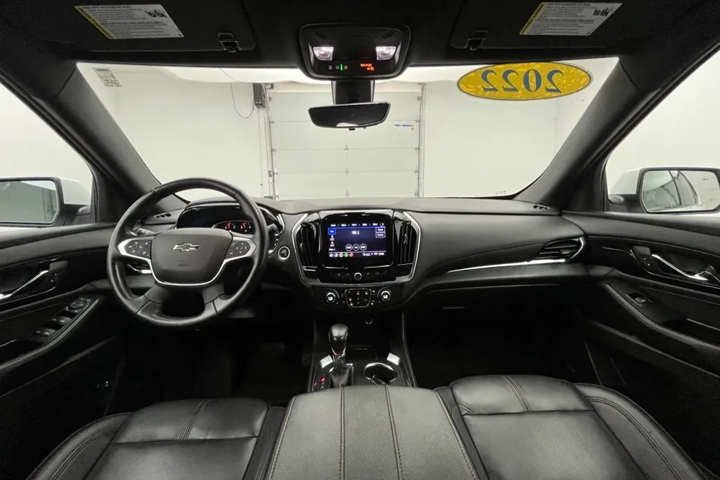 2022 Chevrolet Traverse RS photo 1