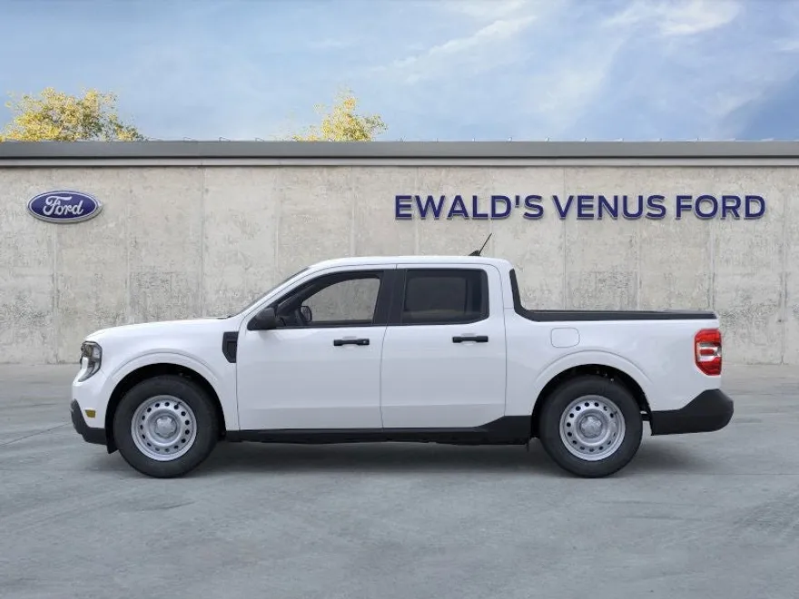 2025 Ford Maverick XL photo 1