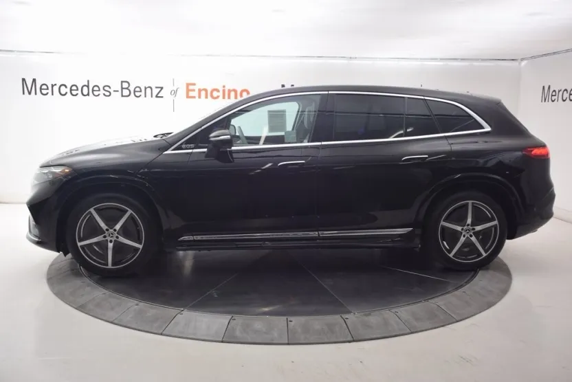 2023 Mercedes Benz EQS SUV 580 4MATIC photo 1