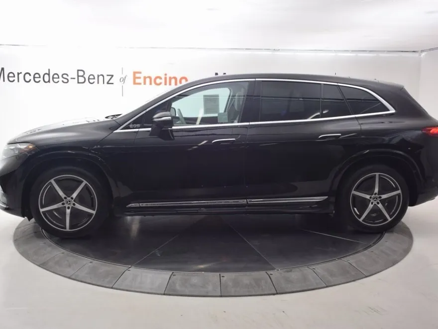 2023 Mercedes Benz EQS SUV 580 4MATIC photo 1