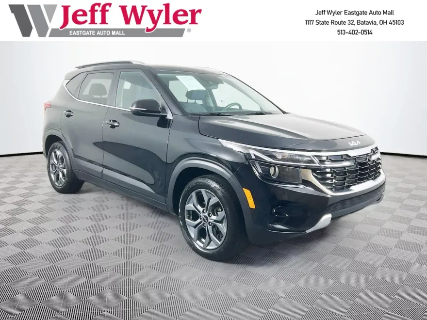 2024 Kia Seltos S photo 1