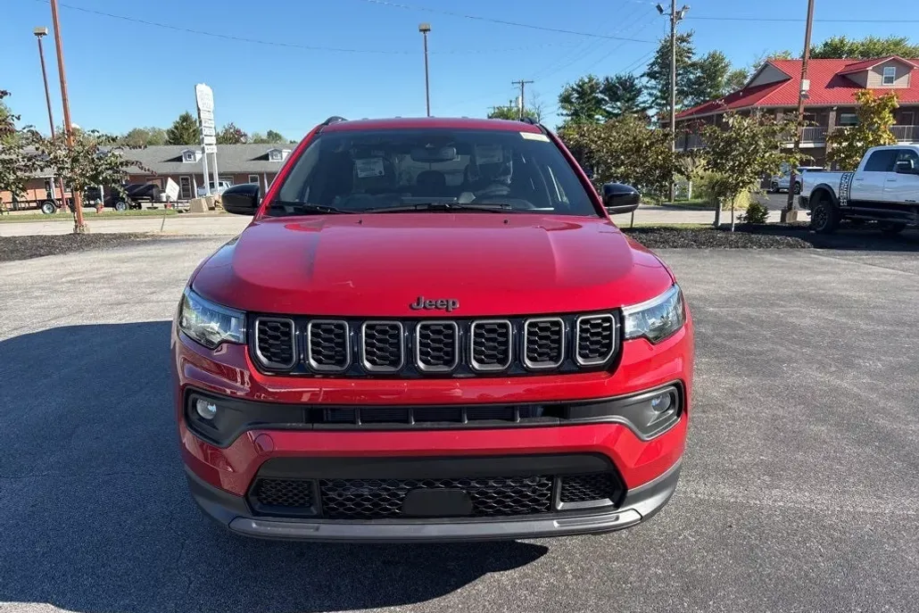 2026 Jeep Compass Latitude photo 1