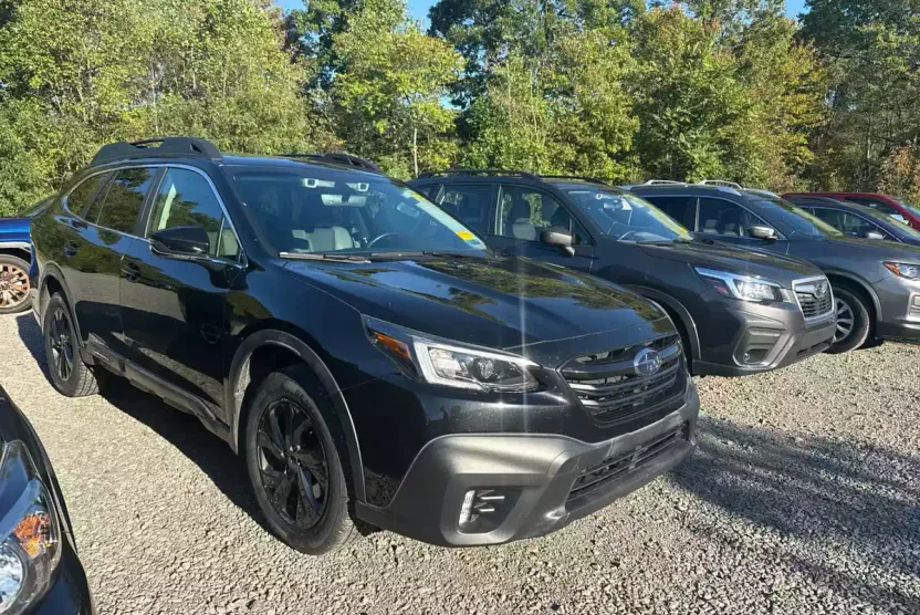 2020 Subaru Outback Onyx Edition XT photo 1