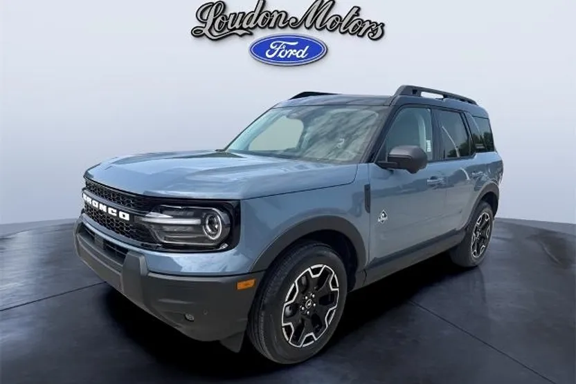 2025 Ford Bronco Sport Outer Banks photo 1