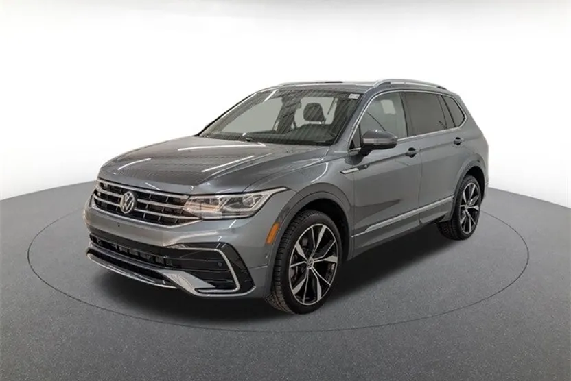 2022 Volkswagen Tiguan SE R-Line Black photo 1