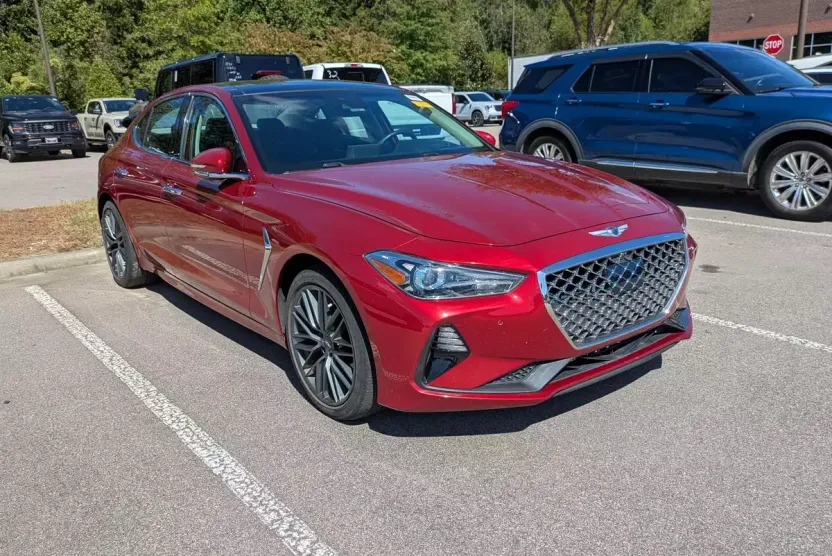 2019 Genesis G70 Prestige Dynamic 2.0T Sport photo 1