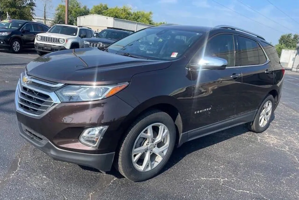2020 Chevrolet Equinox Premier photo 1