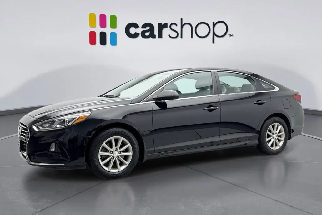 2019 Hyundai Sonata SE photo 1