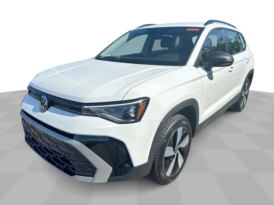 2025 Volkswagen Taos S photo 1