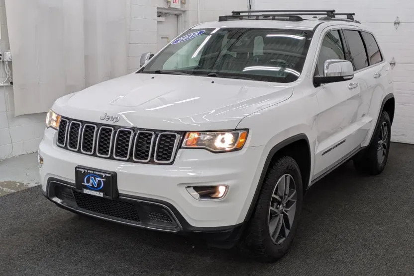 2018 Jeep Grand Cherokee Limited photo 1