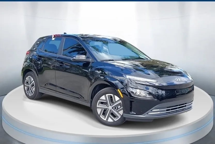 2023 Hyundai Kona Electric SEL photo 1
