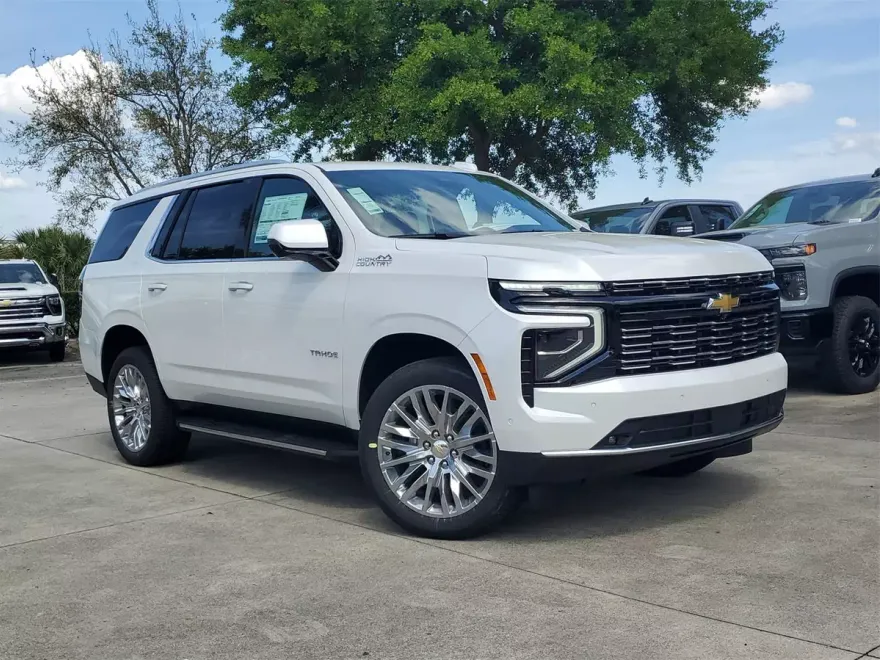 2025 Chevrolet Tahoe High Country photo 1