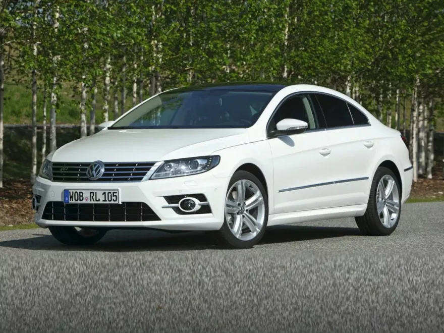 2014 Volkswagen CC 2.0T R-Line photo 1
