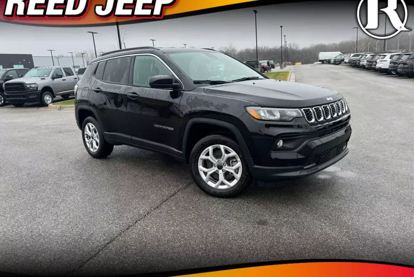 2025 Jeep Compass Latitude photo 1