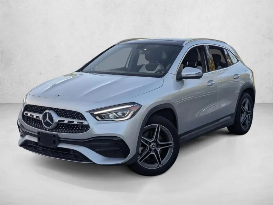 2022 Mercedes Benz GLA 250 4MATIC photo 1
