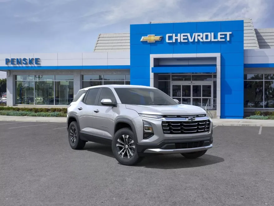 2026 Chevrolet Equinox LT photo 1