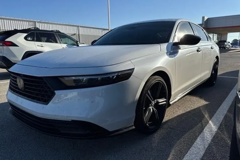 2024 Honda Accord Hybrid Sport-L photo 1
