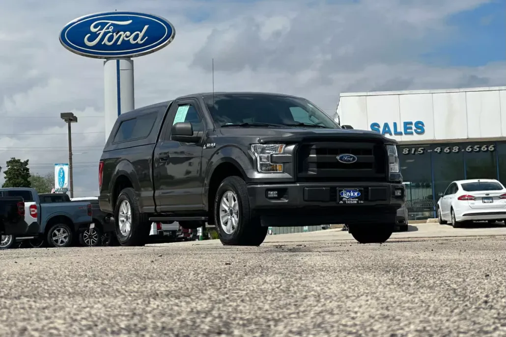 2017 Ford F-150 XL photo 1