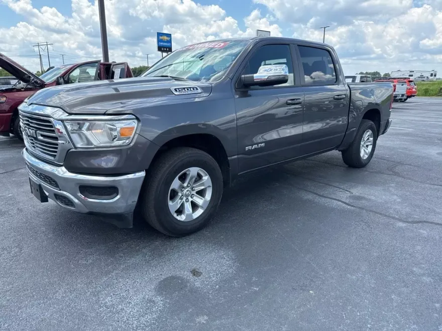 2024 Ram 1500 Laramie photo 1