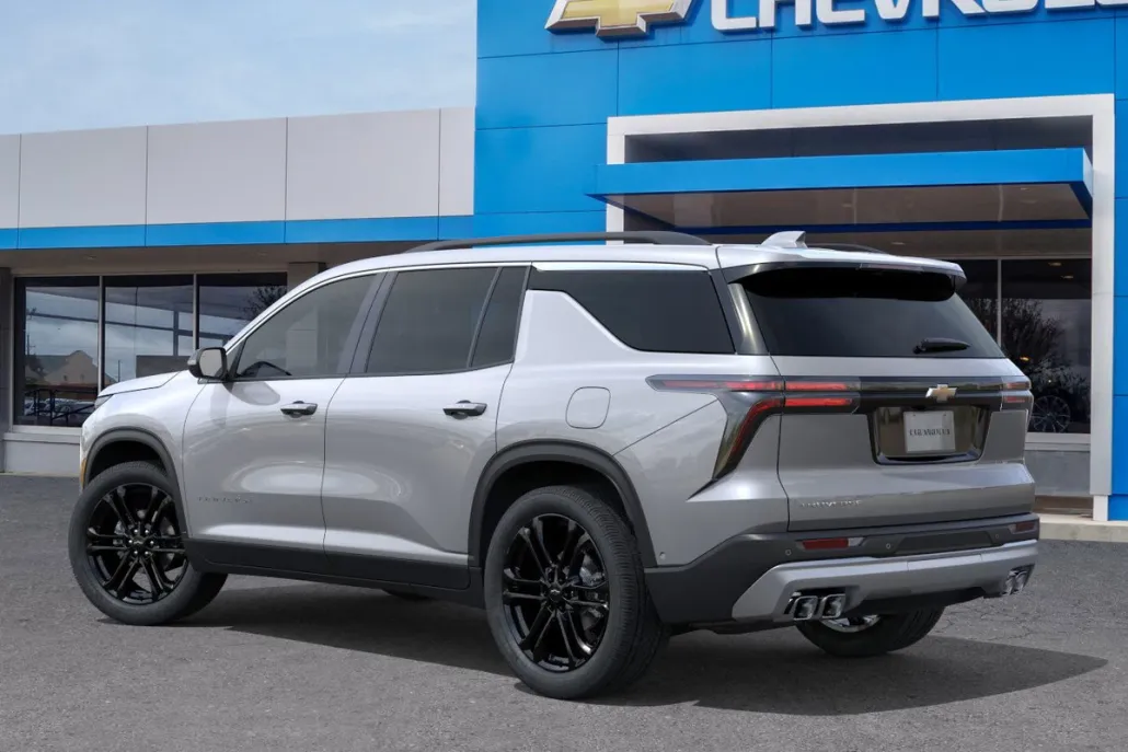 2026 Chevrolet Traverse photo 1