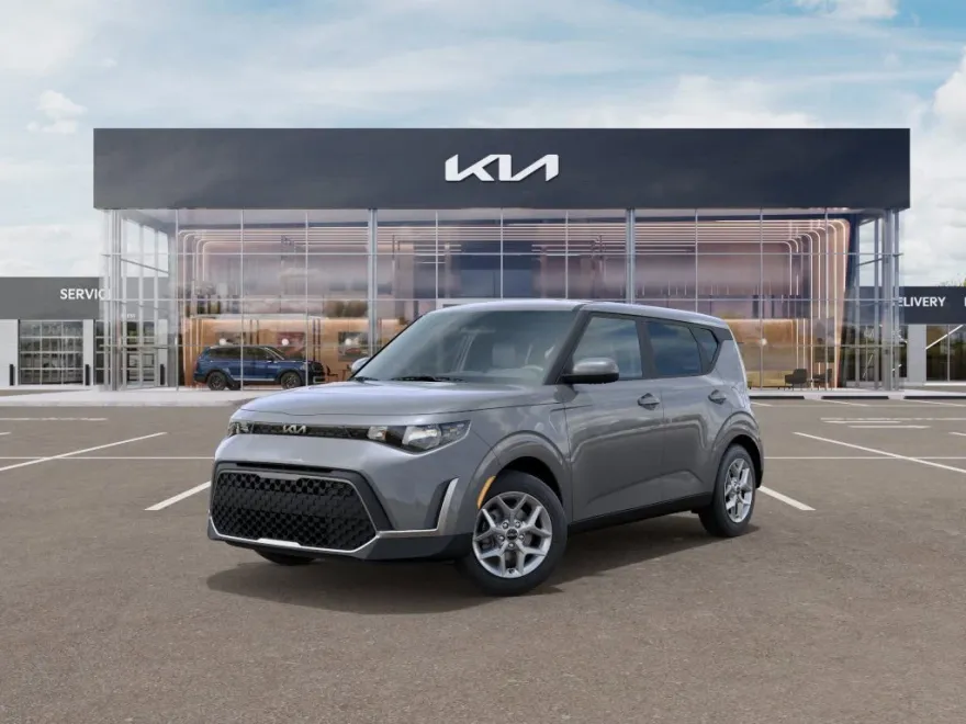 2025 Kia Soul LX photo 1