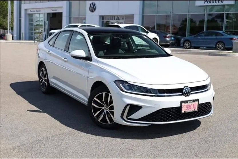 2025 Volkswagen Jetta 1.5T SE photo 1