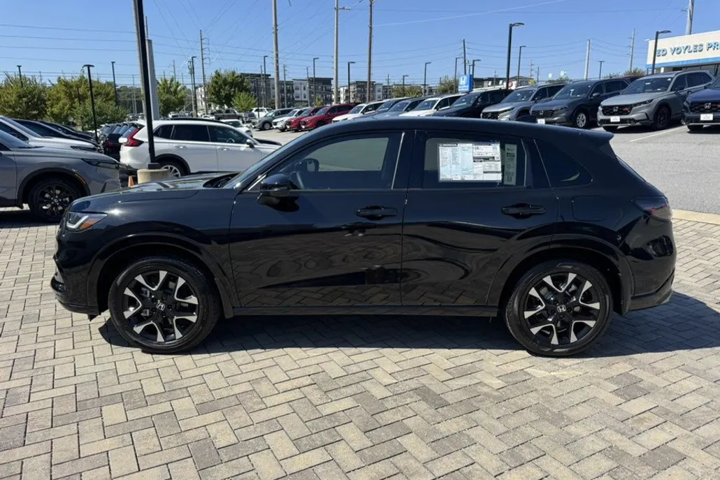 2026 Honda HR-V EX-L photo 1