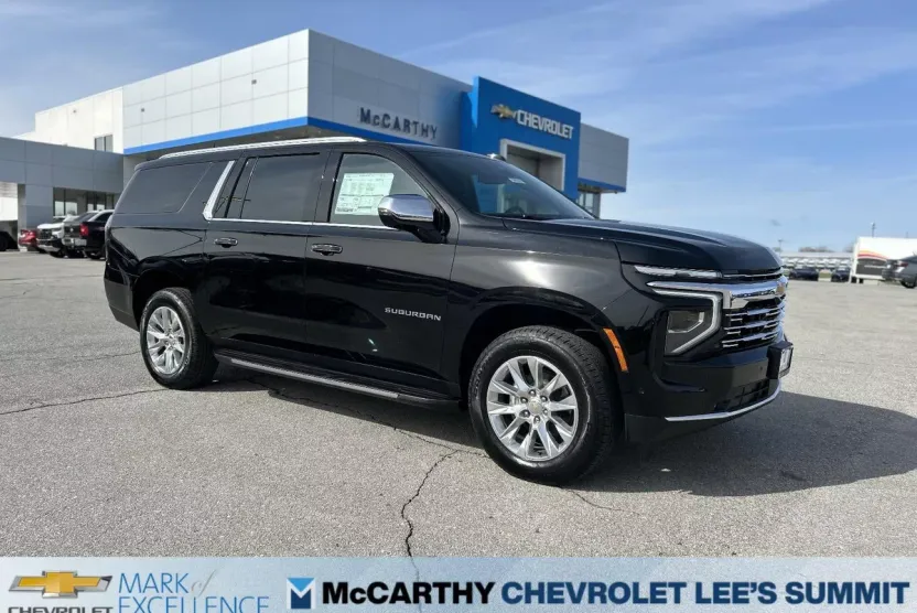 2025 Chevrolet Suburban Premier photo 1