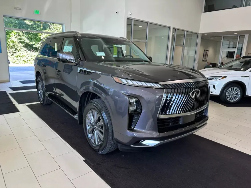 2026 Infiniti QX80 Pure photo 1