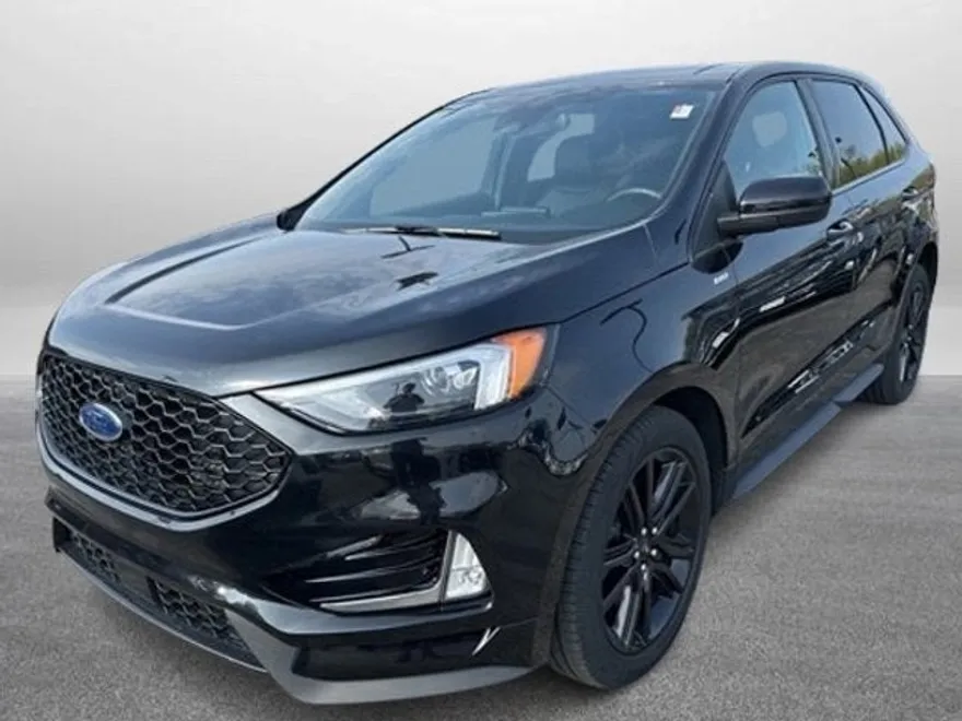 2024 Ford Edge ST photo 1