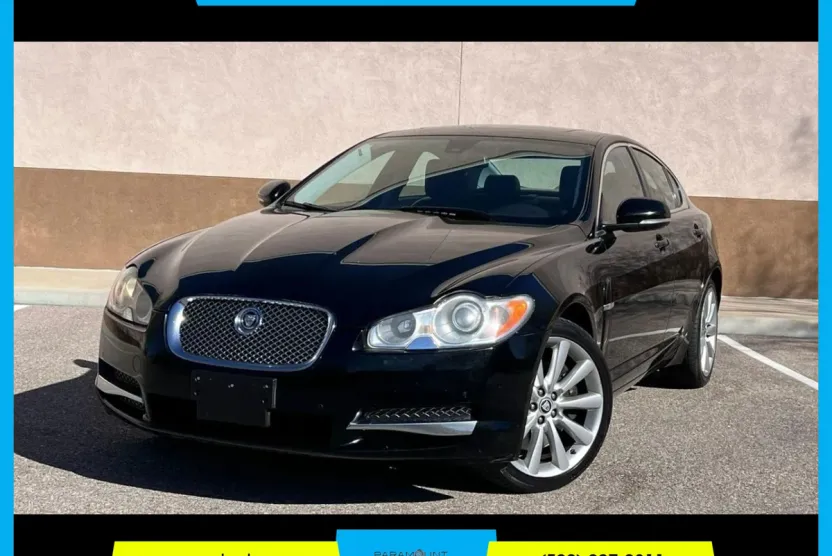 2011 Jaguar XF photo 1