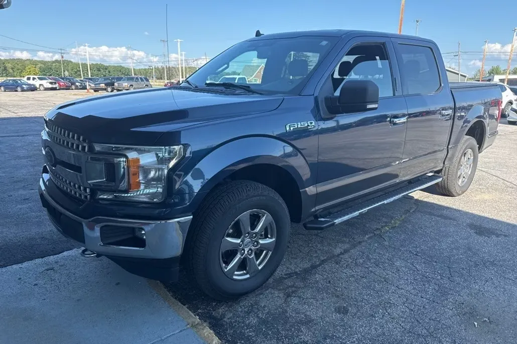 2019 Ford F-150 XLT photo 1