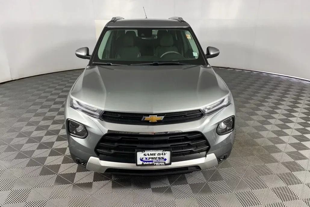 2023 Chevrolet Trailblazer LT photo 1