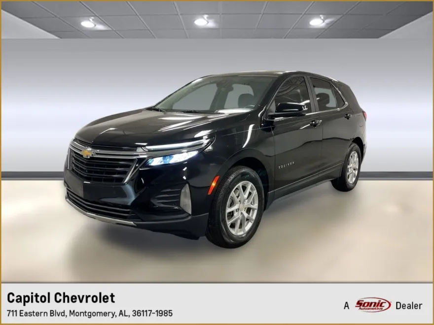 2023 Chevrolet Equinox LT photo 1