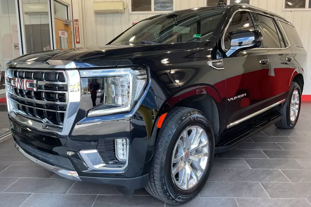 2022 Gmc Yukon SLT photo 1