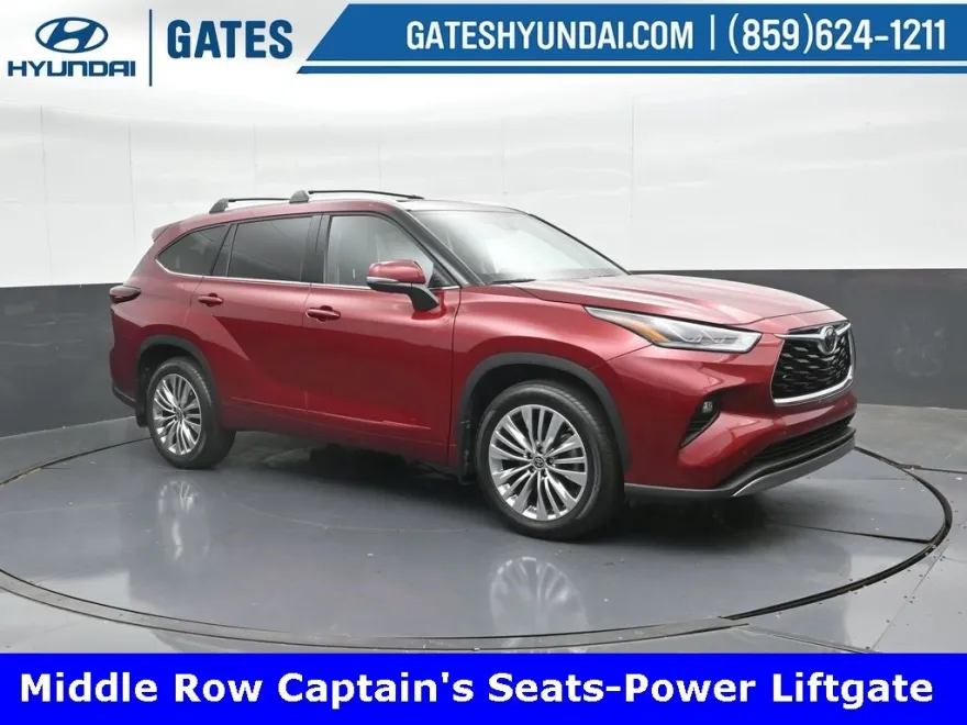 2025 Toyota Highlander Platinum photo 1