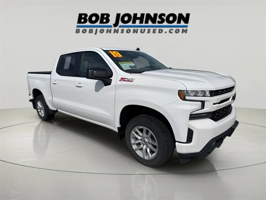 2019 Chevrolet Silverado 1500 RST photo 1