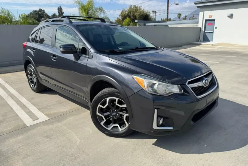 2016 Subaru Crosstrek 2.0i Limited Sport photo 1