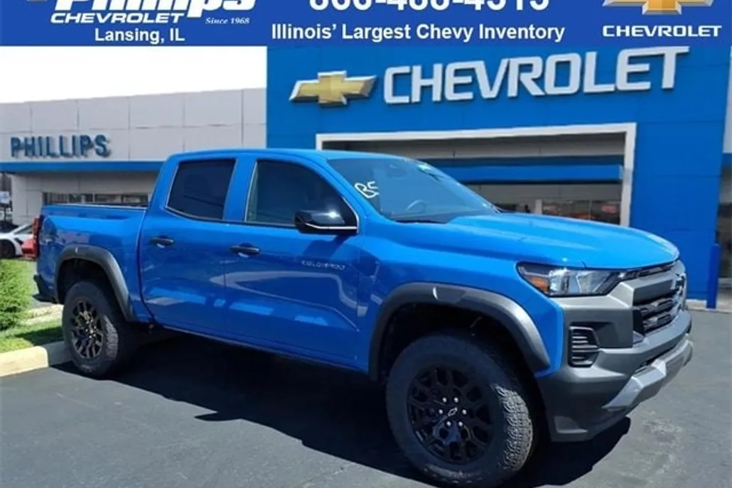 2026 Chevrolet Colorado Trail Boss photo 1