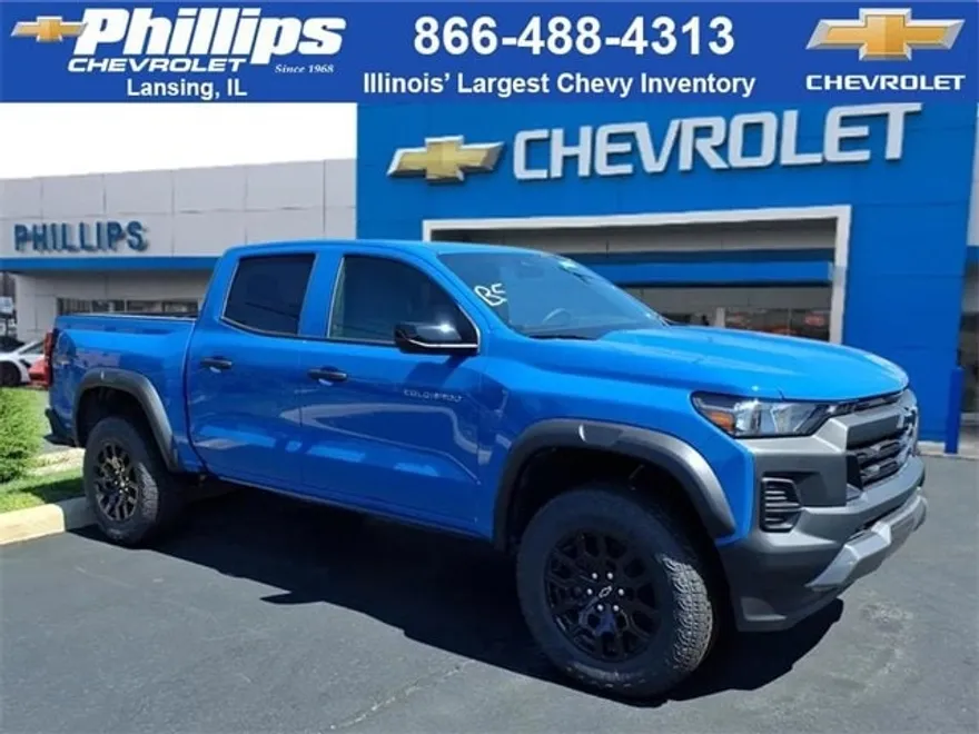 2026 Chevrolet Colorado Trail Boss photo 1