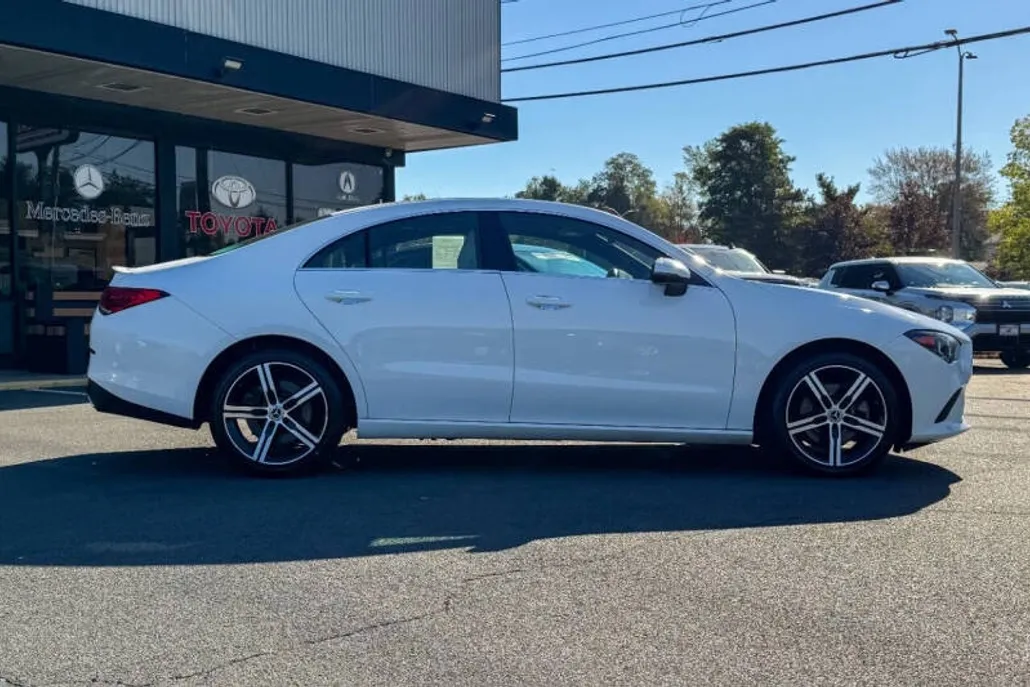 2020 Mercedes Benz CLA 250 4MATIC photo 1