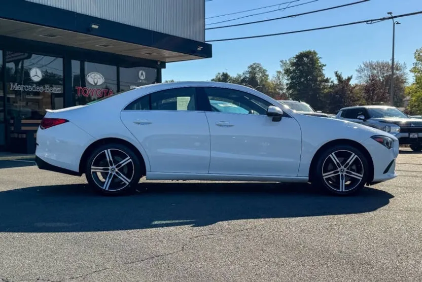 2020 Mercedes Benz CLA 250 4MATIC photo 1
