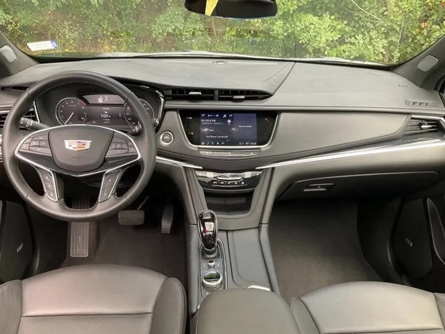 2025 Cadillac XT5 Premium Luxury photo 1