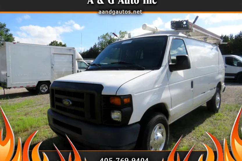 2011 Ford E-250 photo 1