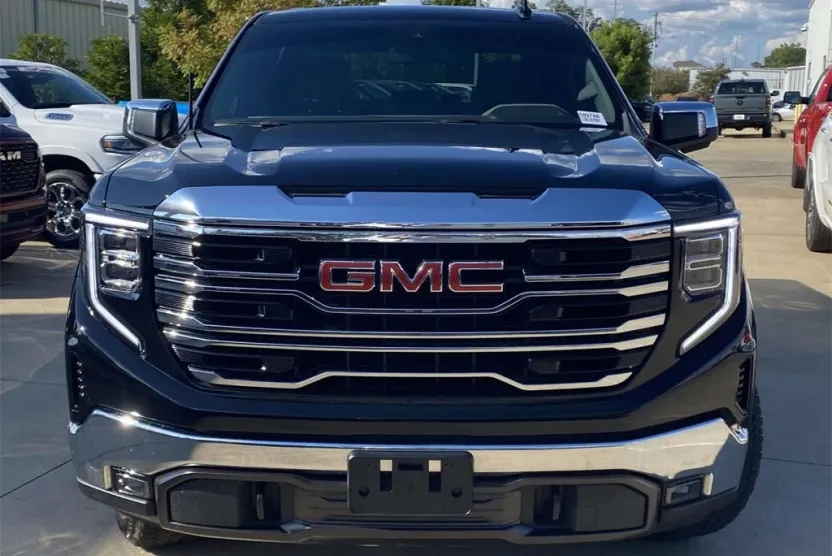 2025 Gmc Sierra 1500 SLT photo 1