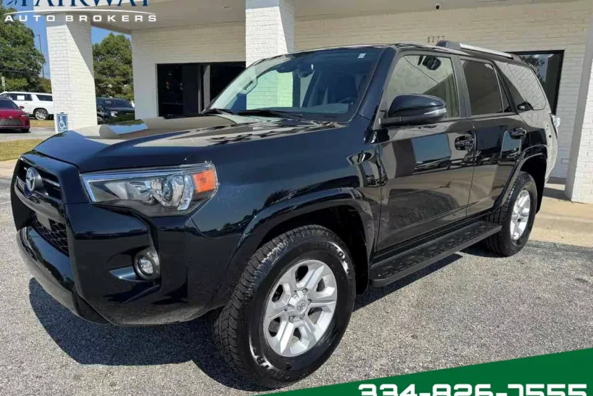 2024 Toyota 4Runner SR5 Premium photo 1